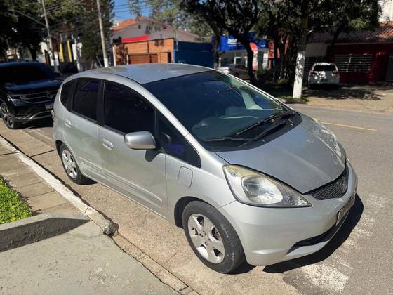 HONDA FIT 1.4 LXL 16V FLEX 4P MANUAL HONDA FIT 1.4 LXL 16V FLEX 4P MANUAL